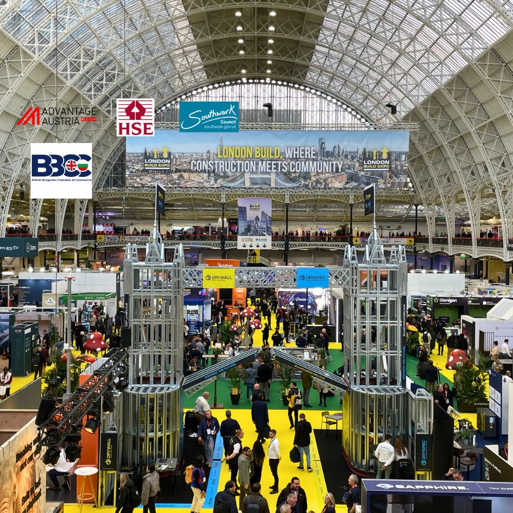 EXHIBITORS & LIVE DEMOS